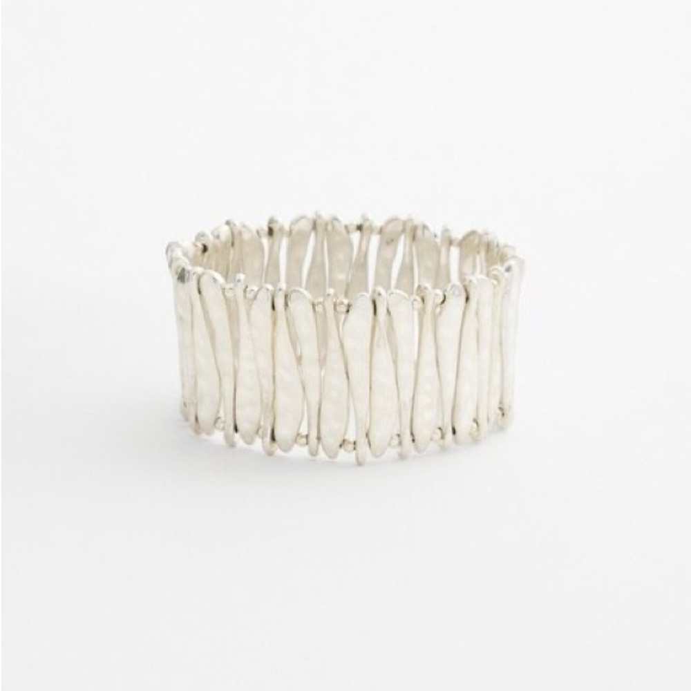 Chico’s Silvertone Stretch Cuff Bracelet Artisian Minimalist Boho